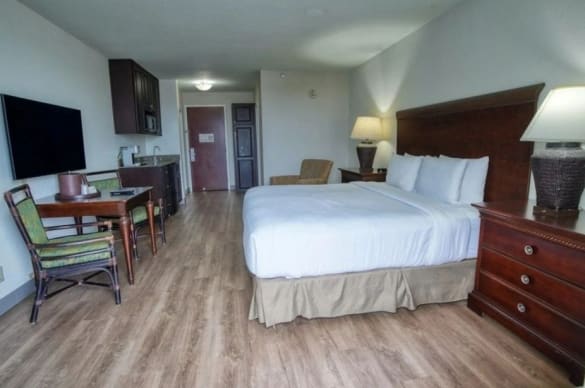 Why Our Hotel Is Ideal for Couples, Families, and Solo Travelers Alike