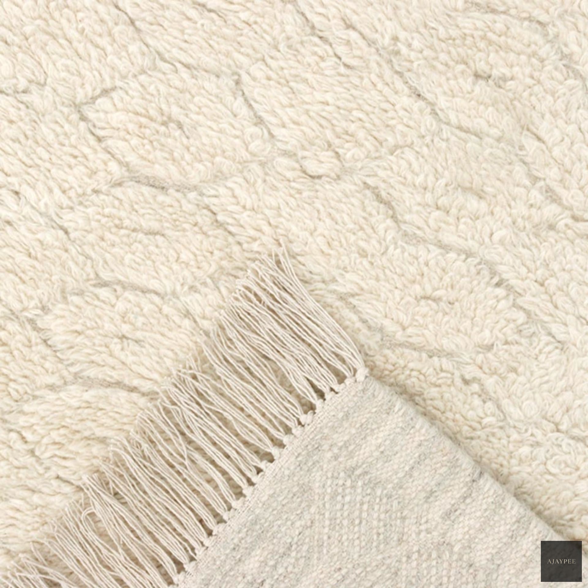 Gwyneth Handloom Woollen Rug - Cotton - Hand Tufted - Ajaypee Carpets (Thumbnail 3)