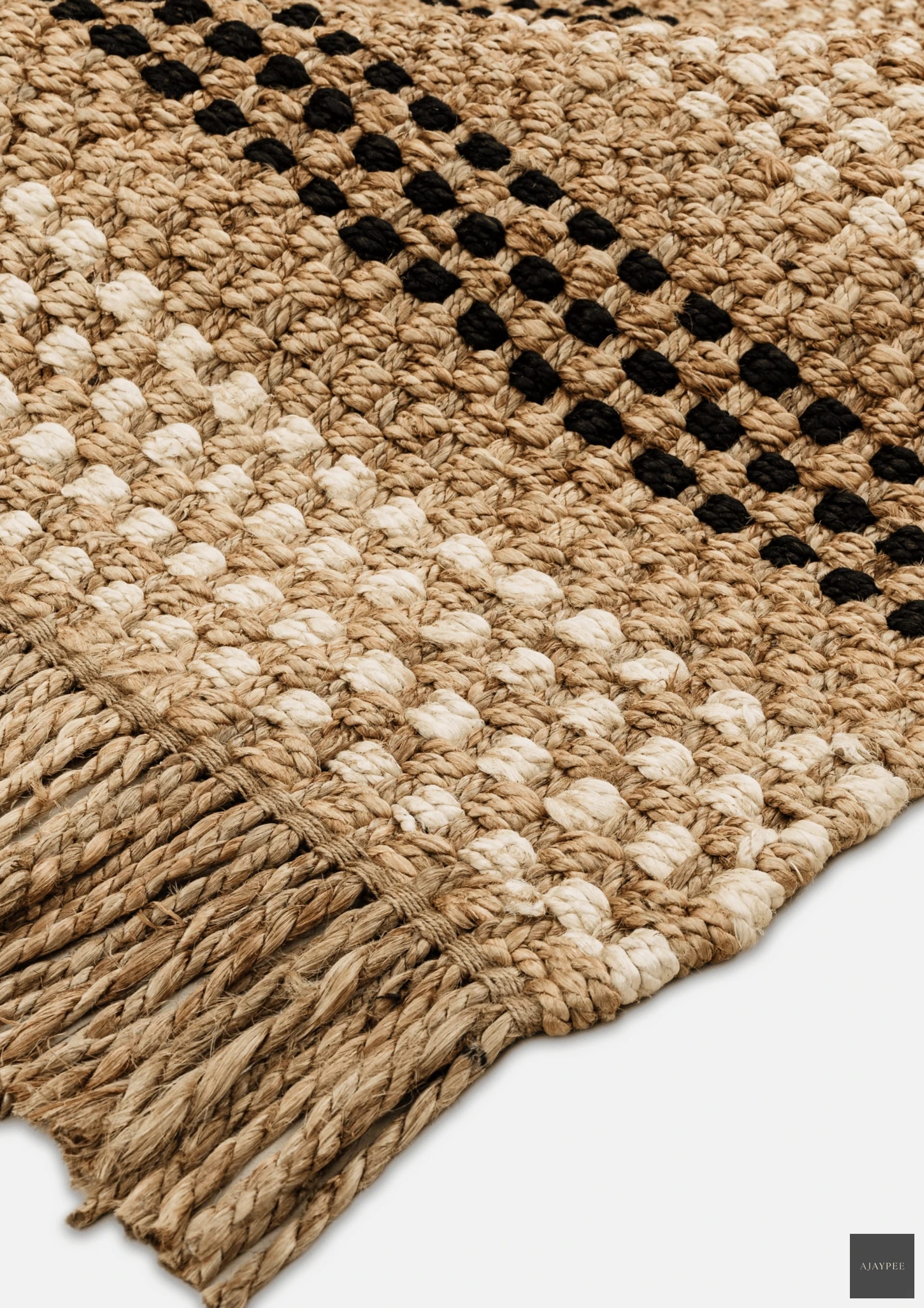 Hemp Hand Woven Rug _ Frontier Fringe - Jute - Flatweave - Ajaypee Carpets (Detail)