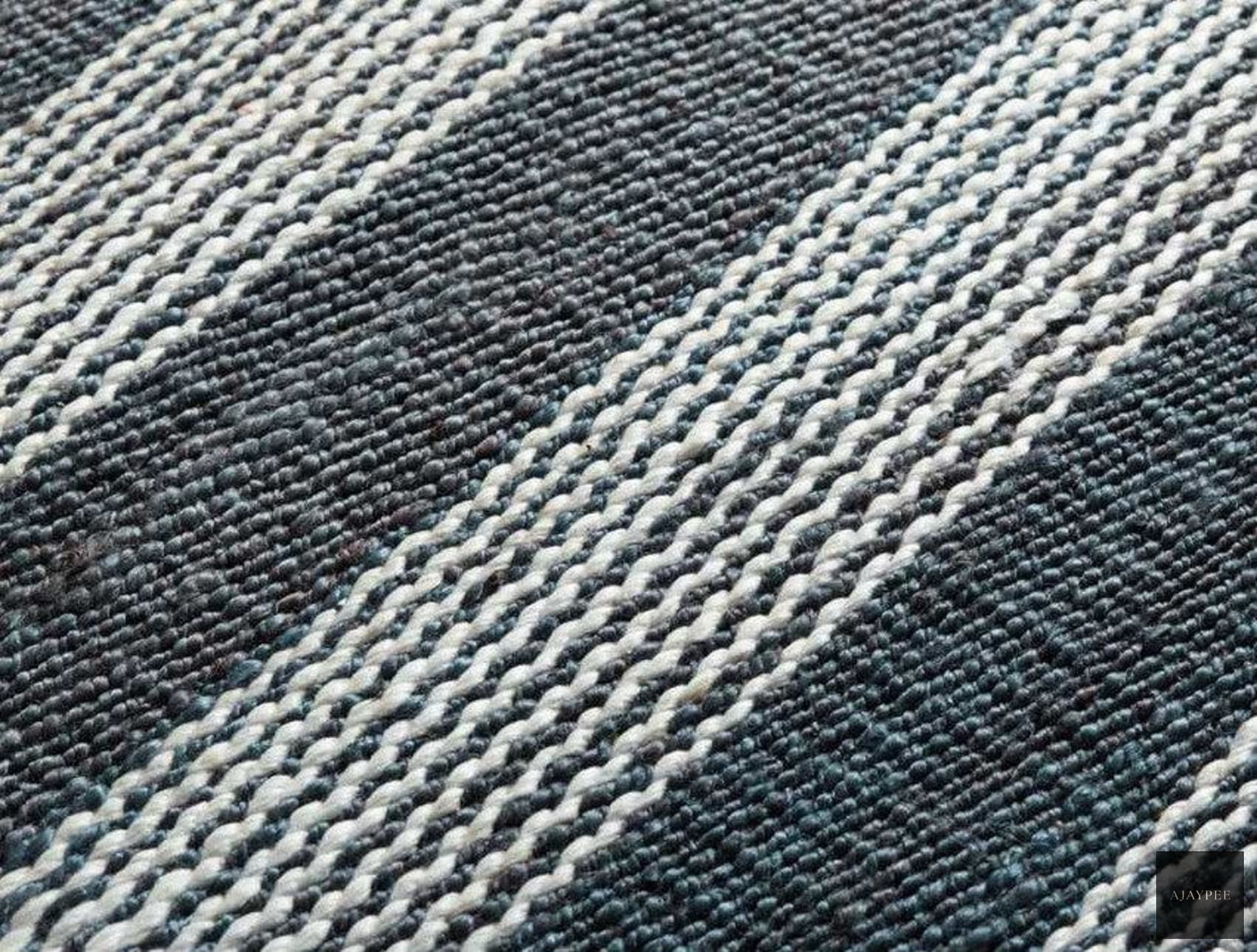 Hemp Hand Woven Rug _ Stripe Navy Egma - Jute - Flatweave - Ajaypee Carpets (Detail)