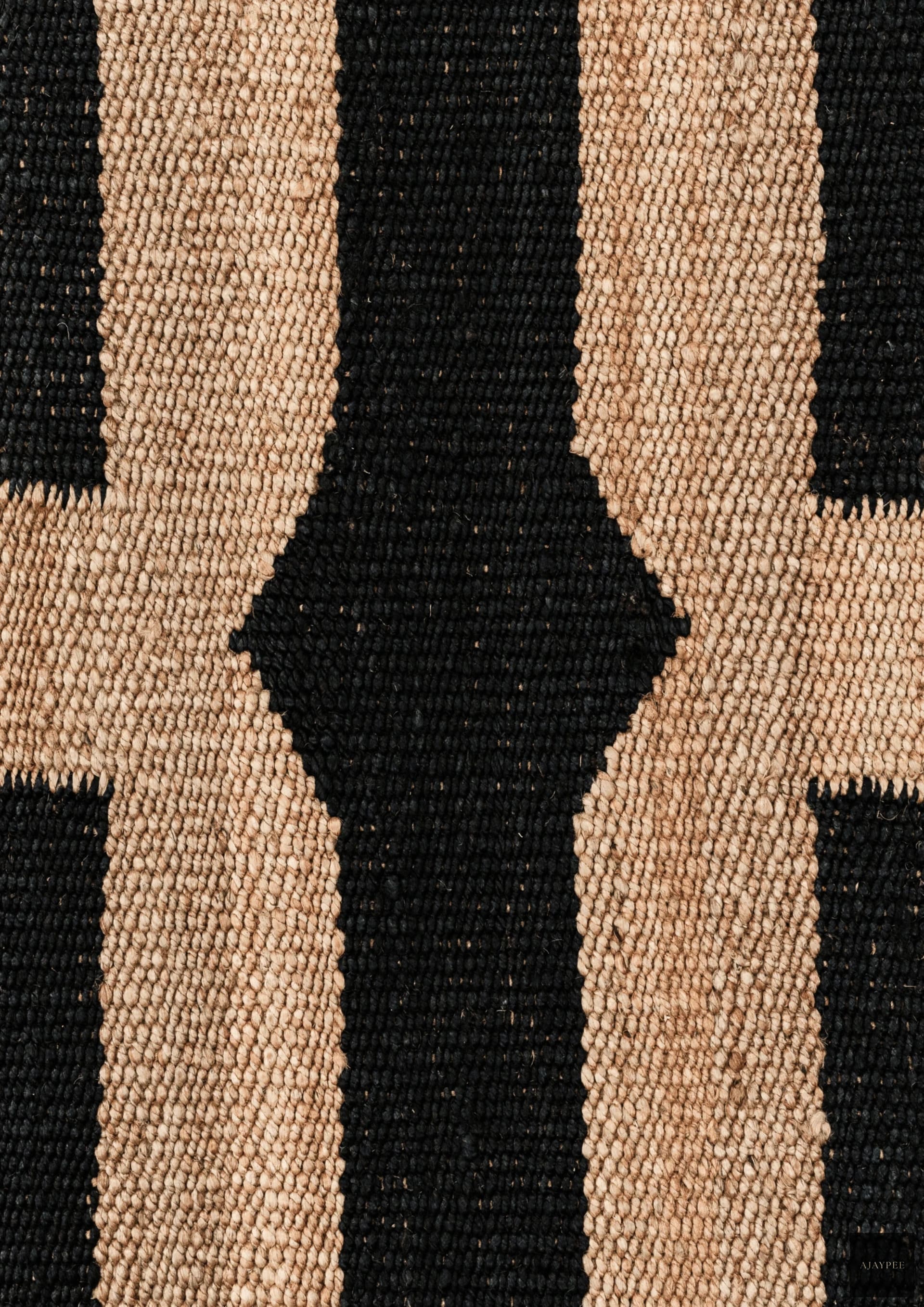 Hemp Handwoven Rug_Dhwani - Jute - Flatweave - Ajaypee Carpets (Thumbnail 4)