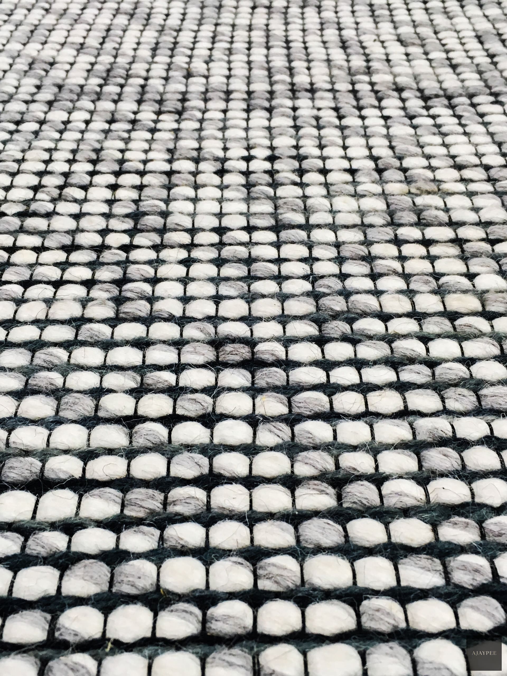 Woolen Handwoven Rug_Pop Shades - Cotton - Hand Woven - Ajaypee Carpets (Thumbnail 4)