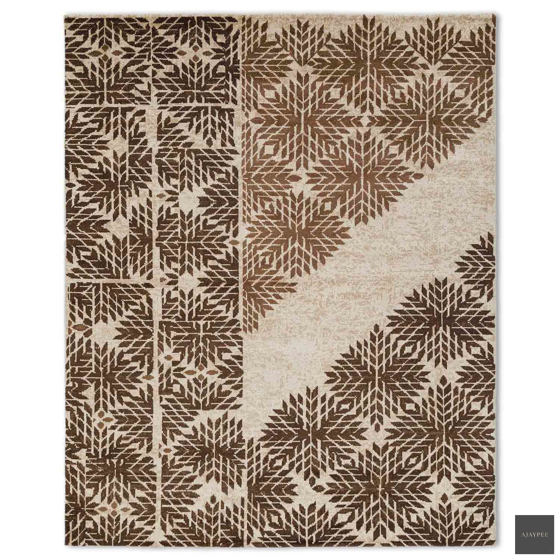 Beas Hand Knotted Woollen Rug by Abraham & Thakore - Cotton - Hand Knotted - Ajaypee Carpets (Detail)