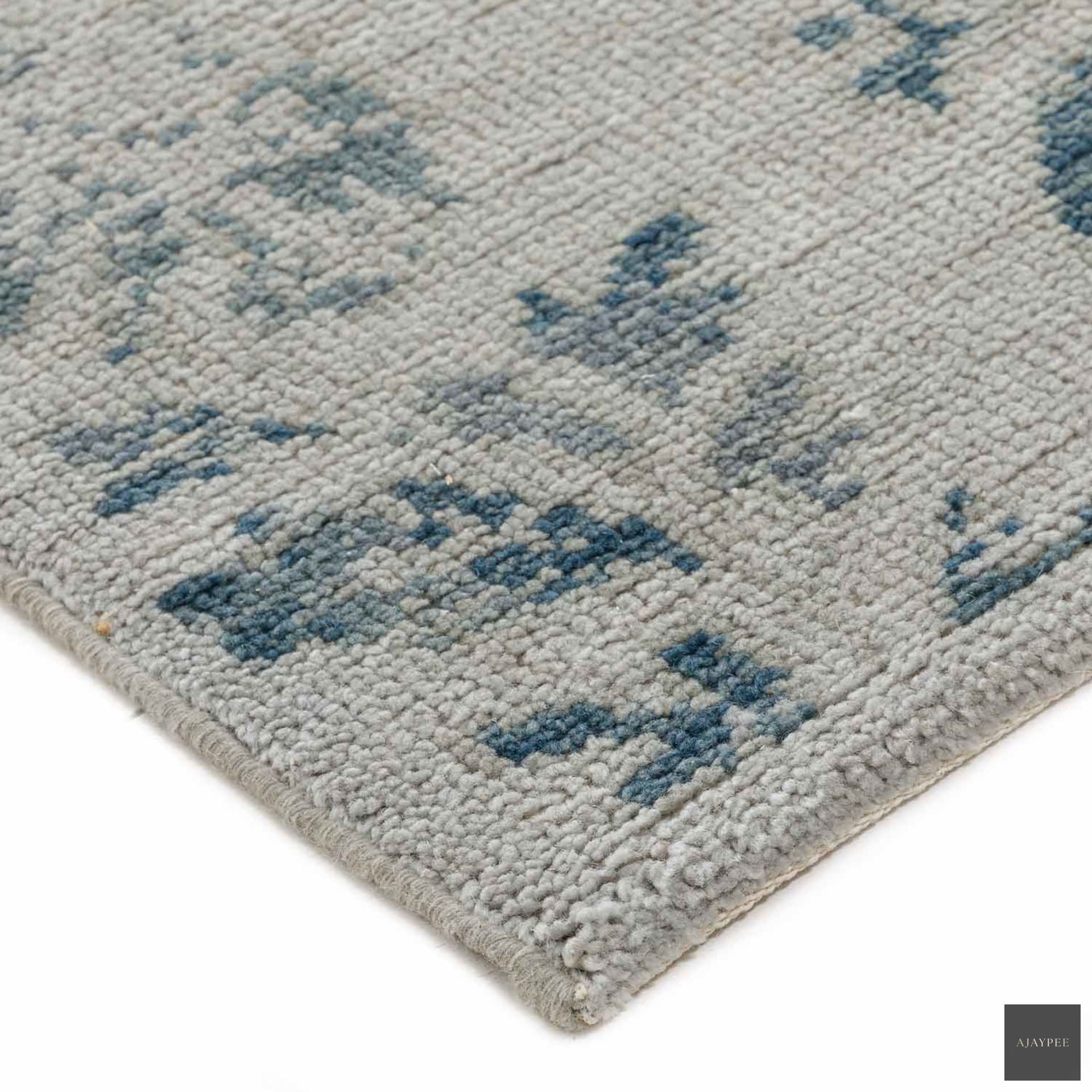 Hamdan Hand Knotted Woollen Rug - Cotton - Hand Knotted - Ajaypee Carpets (Detail)
