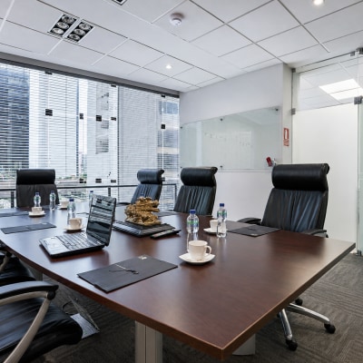 Sala de directorio para 6 personas en Miraflores - Imagen 2