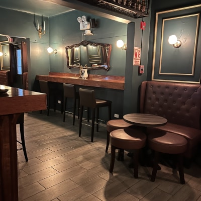Bar estilo inglés de los años 30 en el centro de Miraflores  - Imagen 2