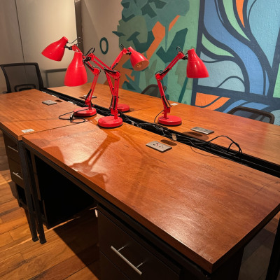 Sala Colibrí: Espacio creativo con estética vibrante en Miraflores - Imagen 3