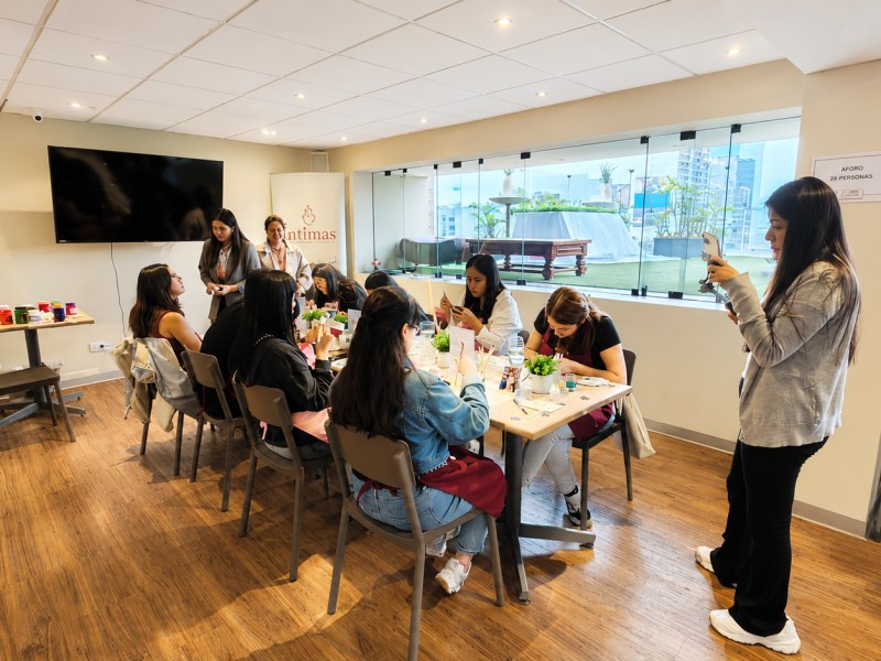 Sala para talleres y experiencias en Miraflores - Imagen principal