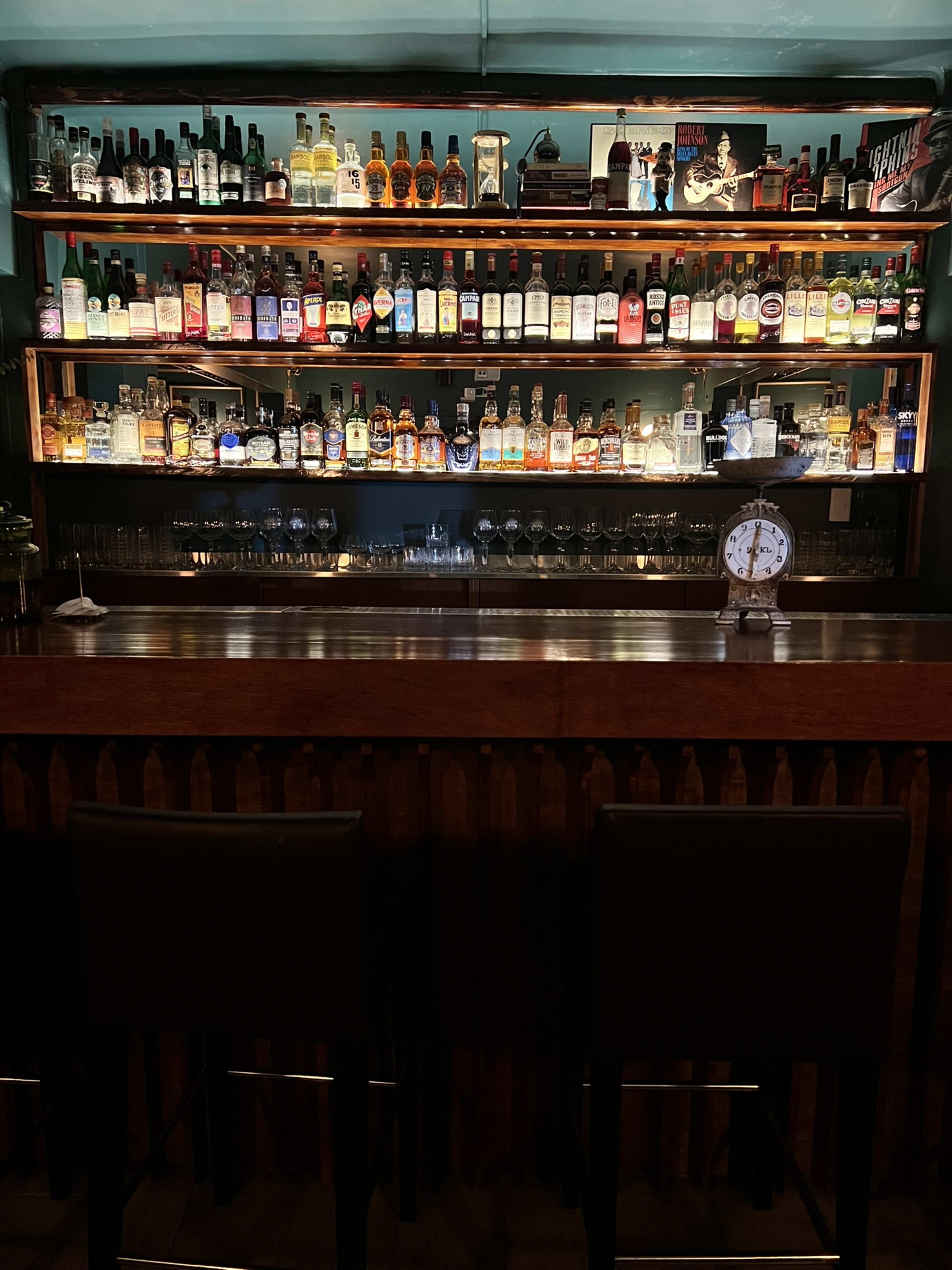 Bar estilo inglés de los años 30 en el centro de Miraflores 