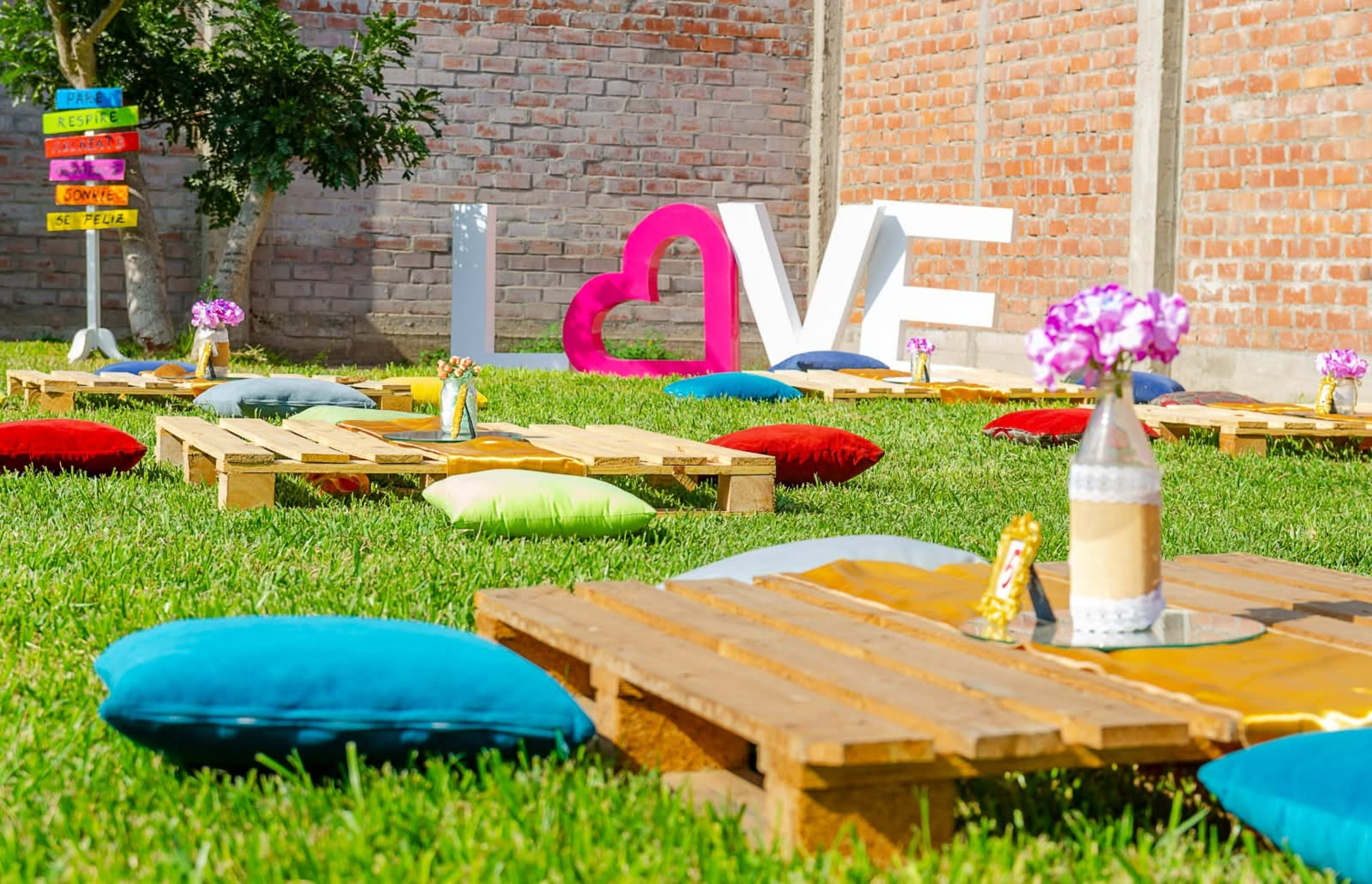 La Finca de Surco: Amplio jardín rústico para eventos memorables