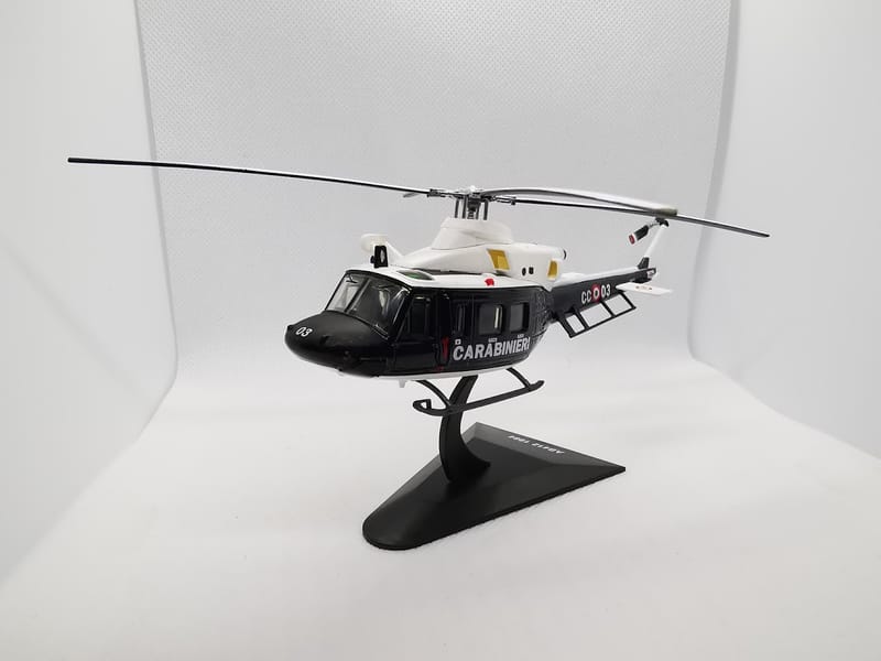 Bell Bell AB412 Other diecast Gendarmerie — Carabinieri Italy