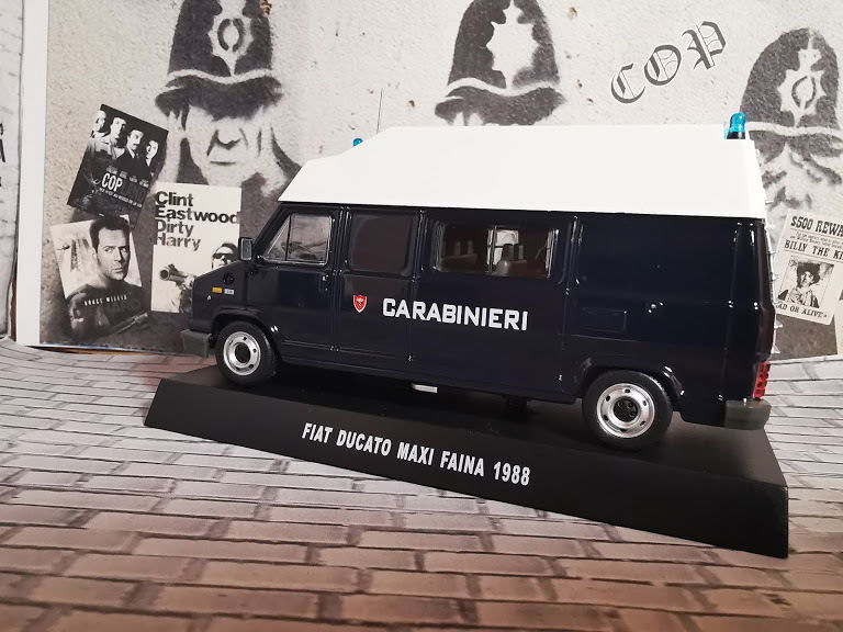 Fiat Fiat Ducato Maxi Faina 1/43 diecast Gendarmerie — Carabinieri Italy