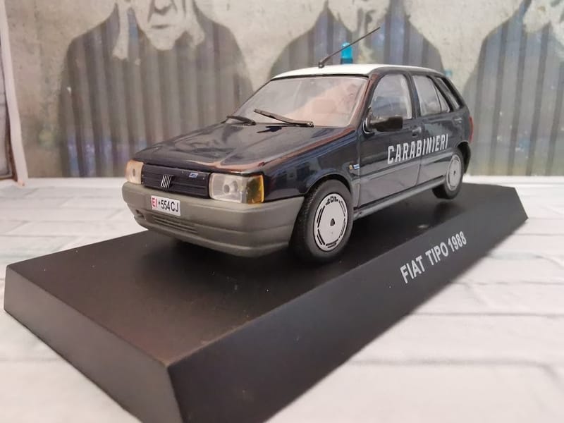 Fiat Fiat Tipo 1/43 diecast Gendarmerie — Carabinieri Italy