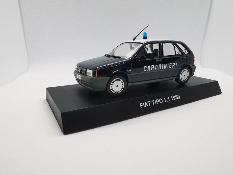 Fiat Fiat Tipo 1.1 1/43 diecast Gendarmerie — Carabinieri Italy