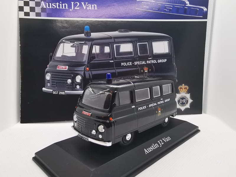 Austin Austin J2 1/43 diecast Regional Police — Metropolitan Police United Kingdom