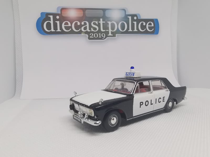 Ford Ford Zephyr 6 mk3 1/43 diecast Regional Police — West Yorkshire Police United Kingdom