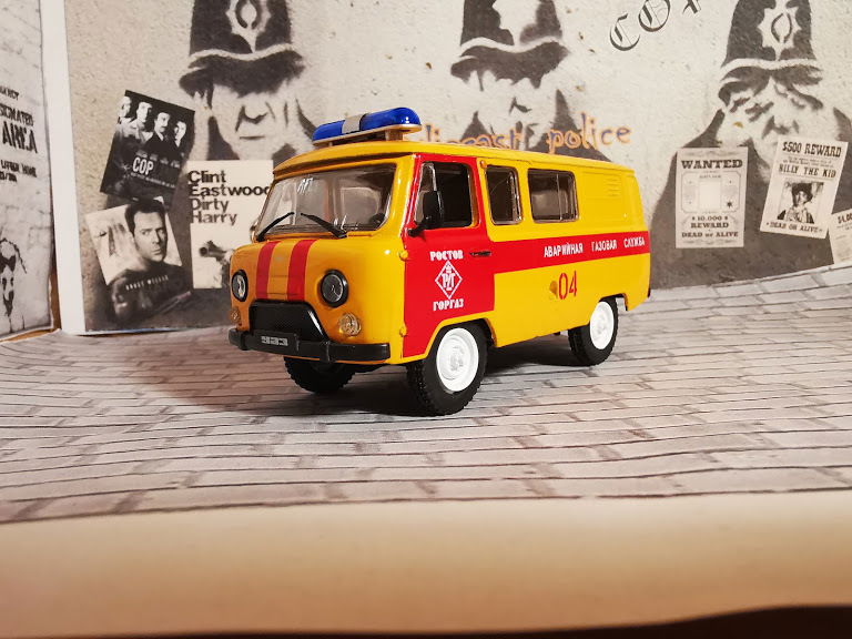 UAZ UAZ 3909 1/43 diecast Other Russia