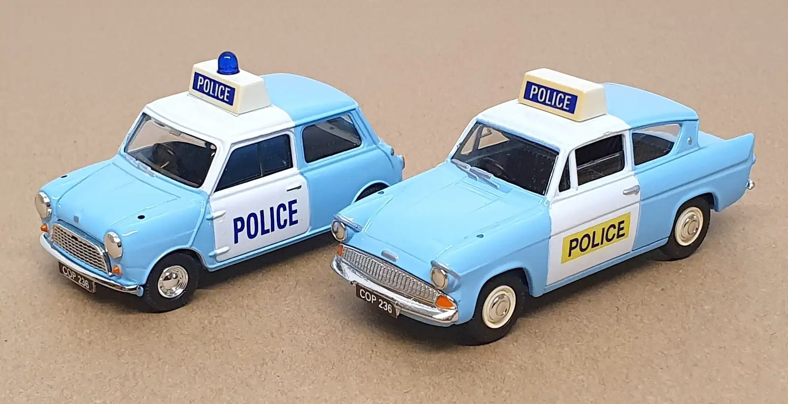 Ford Ford Anglia 1/43 diecast Regional Police — Hampshire and Isle of Wight Constabulary United Kingdom