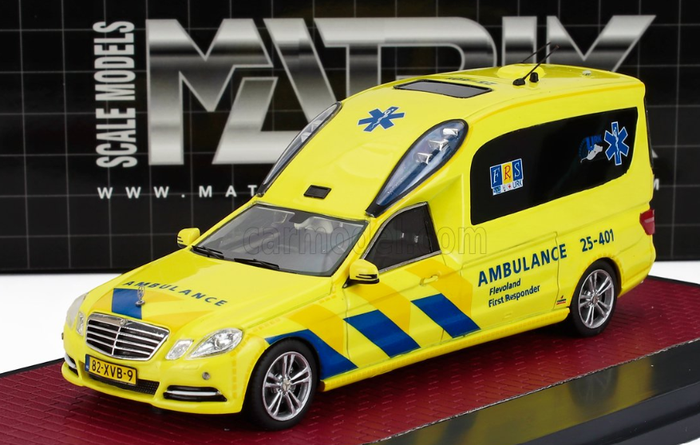 Mercedes-Benz Mercedes-Benz E-CLASS E250D ESTATE (VF212) SW 1/43 diecast Ambulance — Ambulancedienst Netherlands
