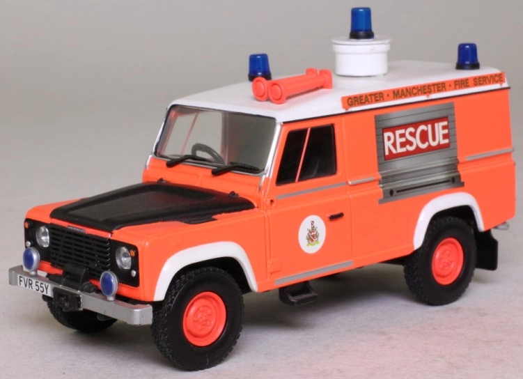 Land Rover Land Rover Defender 110 1/43 diecast Fire — Fire & Rescue Service United Kingdom
