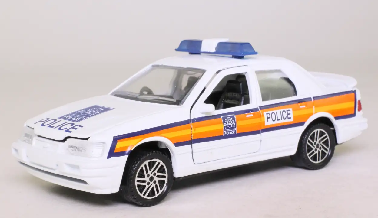 Ford Ford Sierra Sapphire RS Cosworth 4x4 1/43 diecast Regional Police — Metropolitan Police United Kingdom