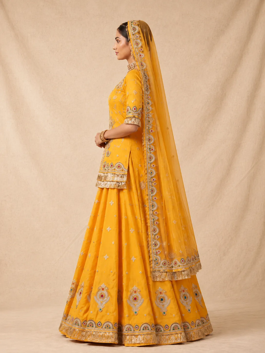 Kesariya Sunehri Poshak Rajputi poshak – Georgette with Heavy Kundan Work – view 2