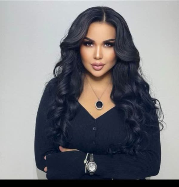 Dilafruz Hayitmatova — студийный портрет