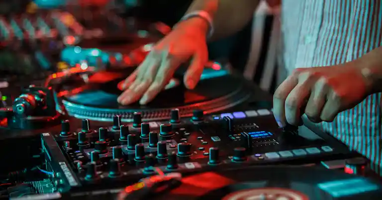 Beat Matching & Synchronization
