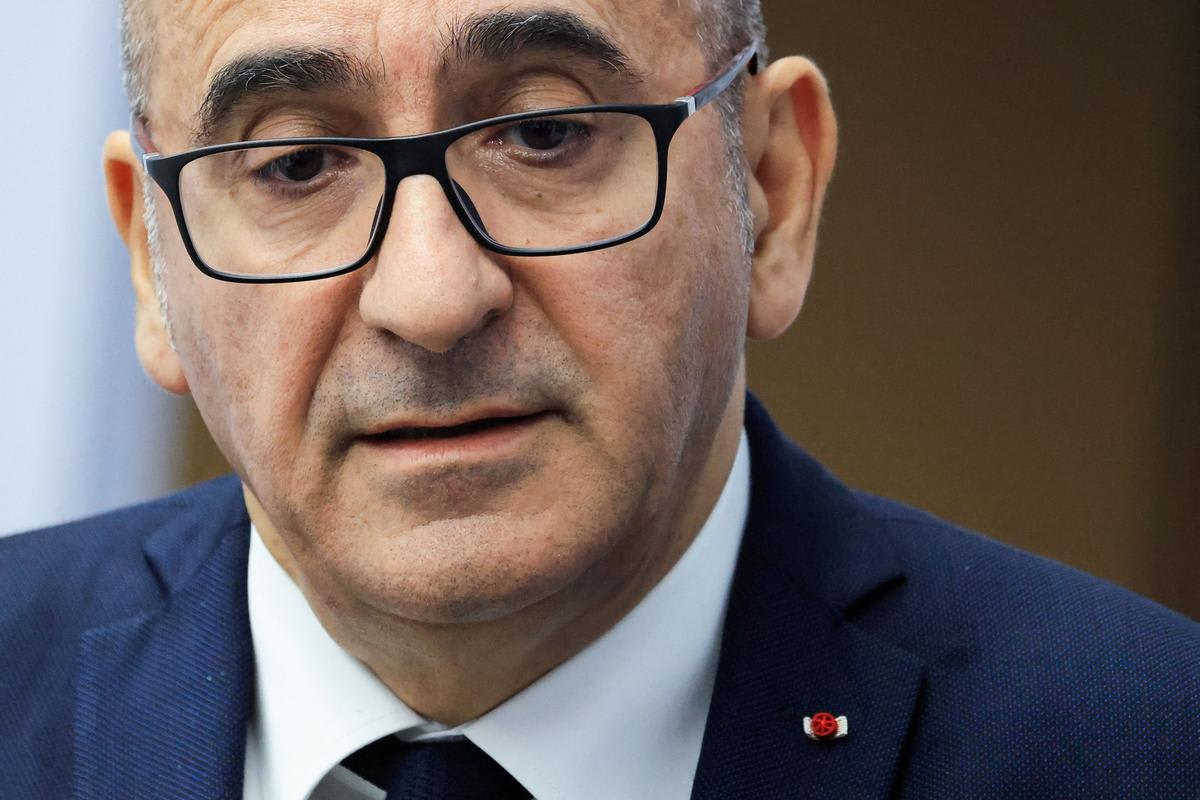 Violences du 17 octobre : Laurent Nuñez présente sa démission, refusée par Emmanuel Macron