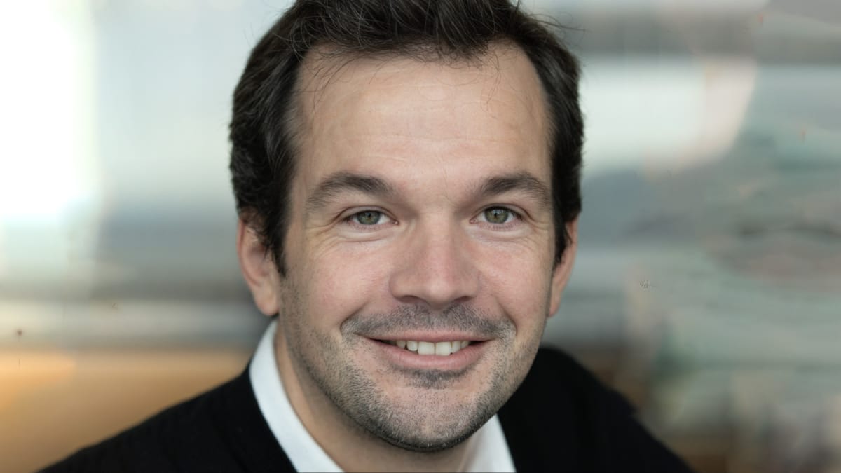 LVMH nomme Clément Marchal pour piloter sa stratégie d'intelligence artificielle