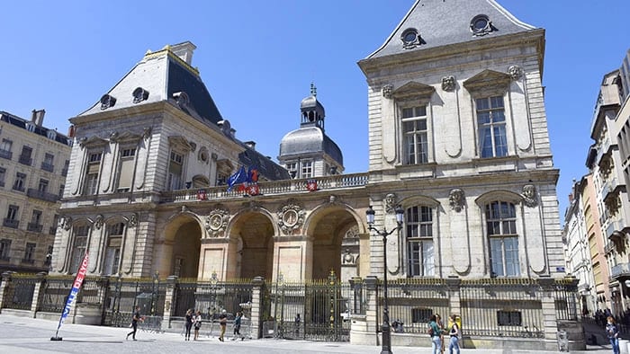 Rassemblement à Lyon après l'attentat terroriste de Trappes et La Verrière