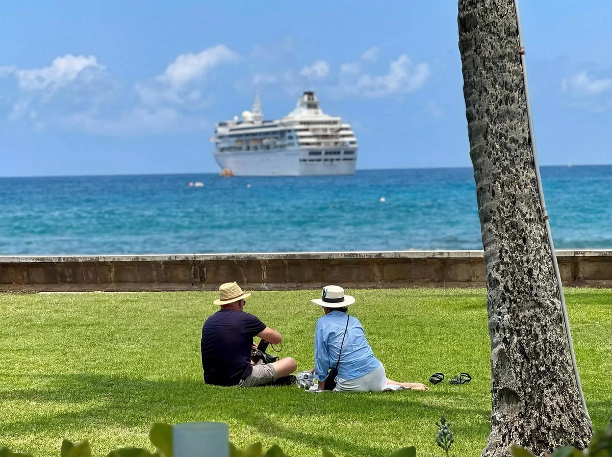 Fin de voyage au Cambodge : l’échec d’une croisière perpétuelle américaine