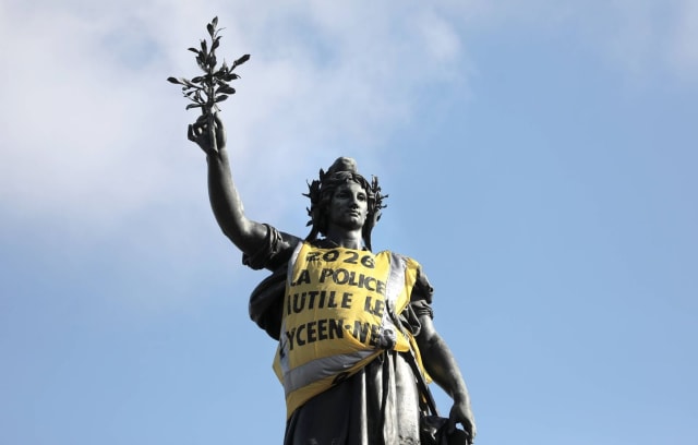 Manifestations du 17 octobre : l’ombre des puissances étrangères sur les réseaux sociaux