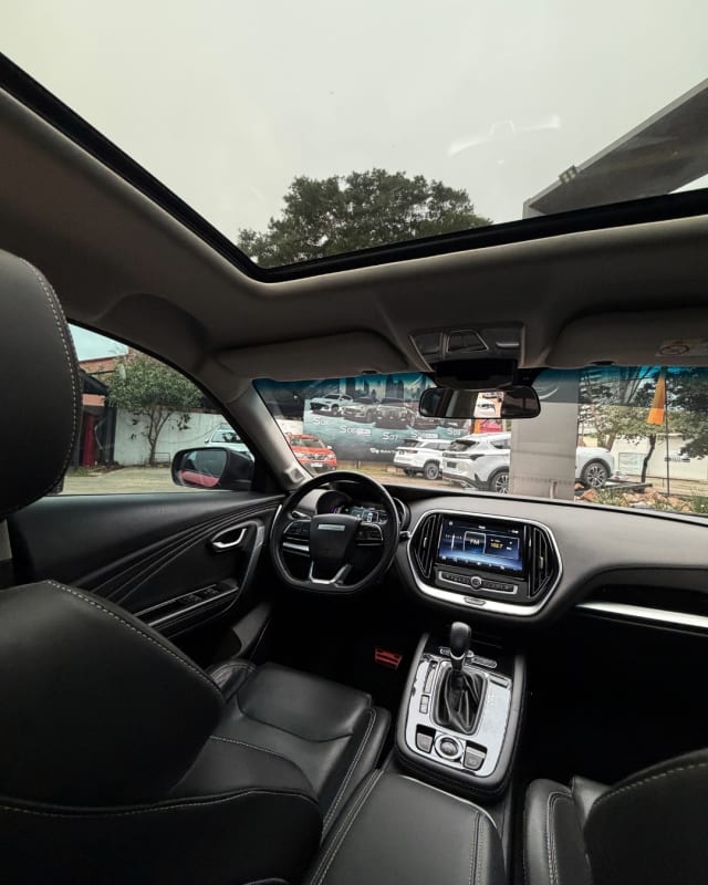 JETOUR X70 2023 — foto 3