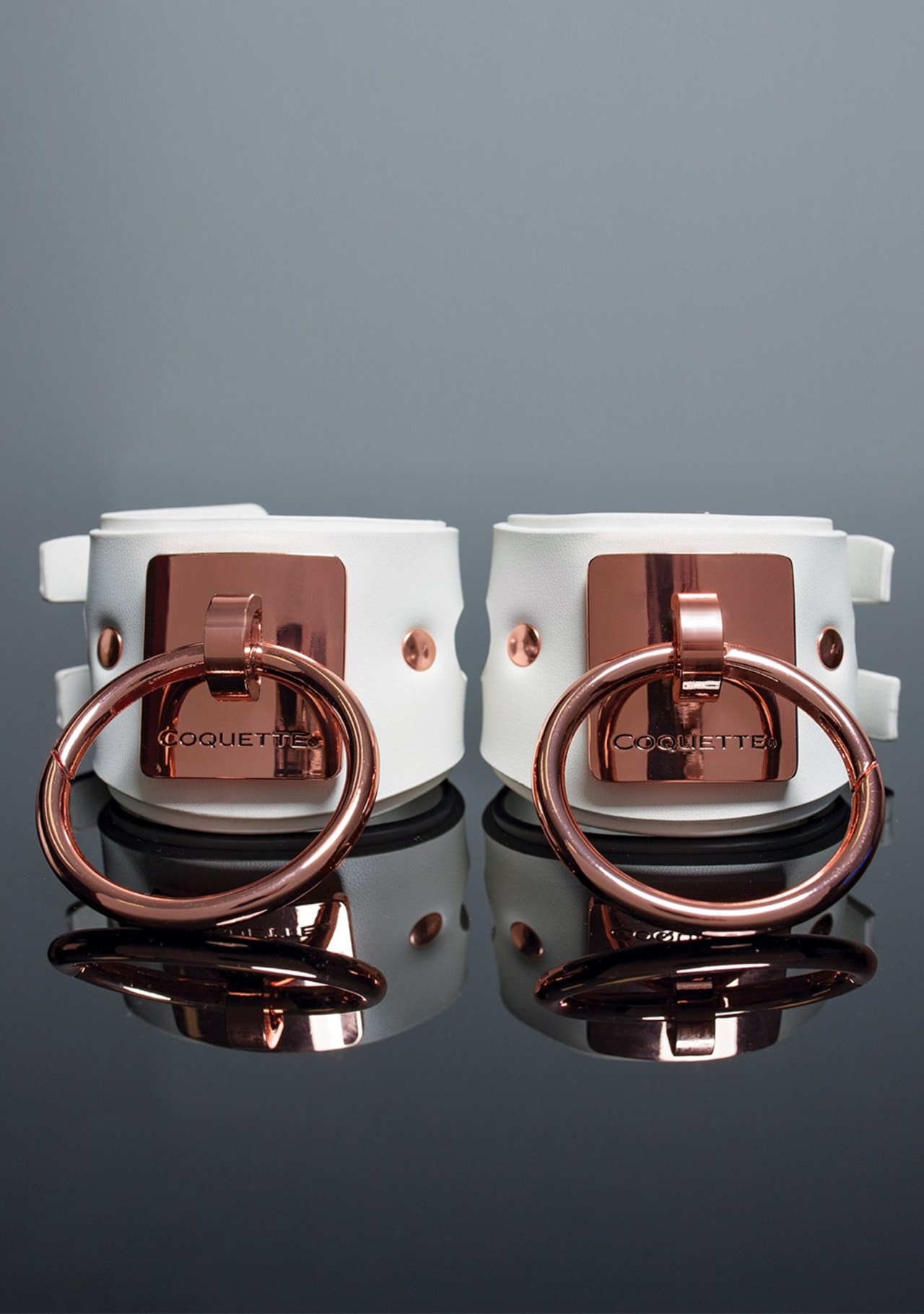 Vega Leather Handcuffs - White