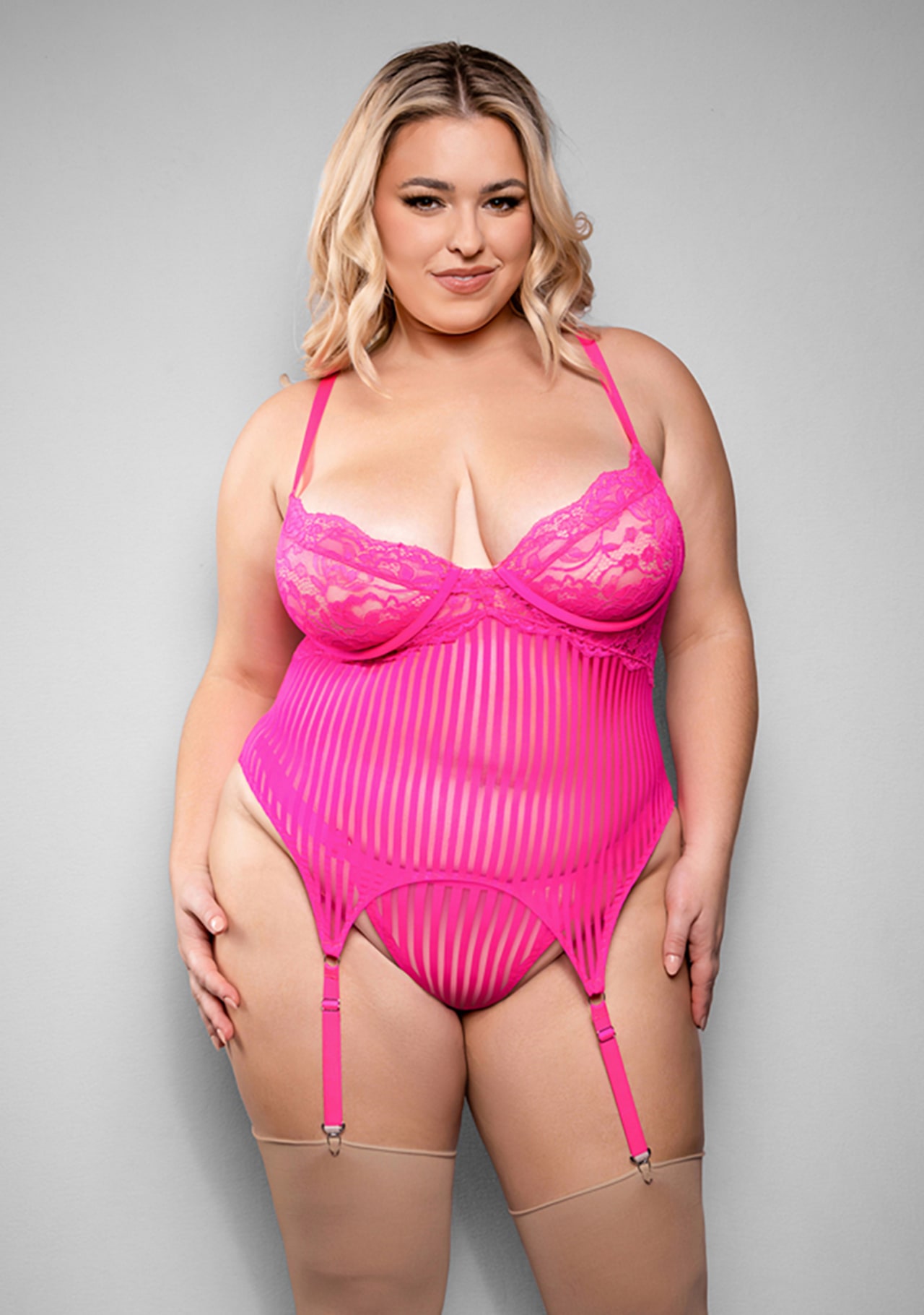 Juliette Gartered Bustier and G-string Panty - 1X/2X