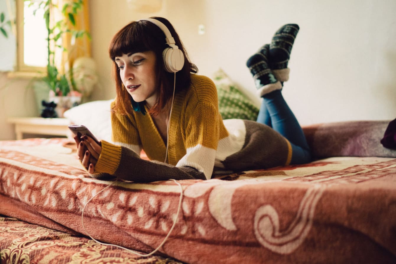 AUDIO EROTICA 101: HOW LISTENING TO AUDIO PORN FOR A WEEK INSPIRED ME