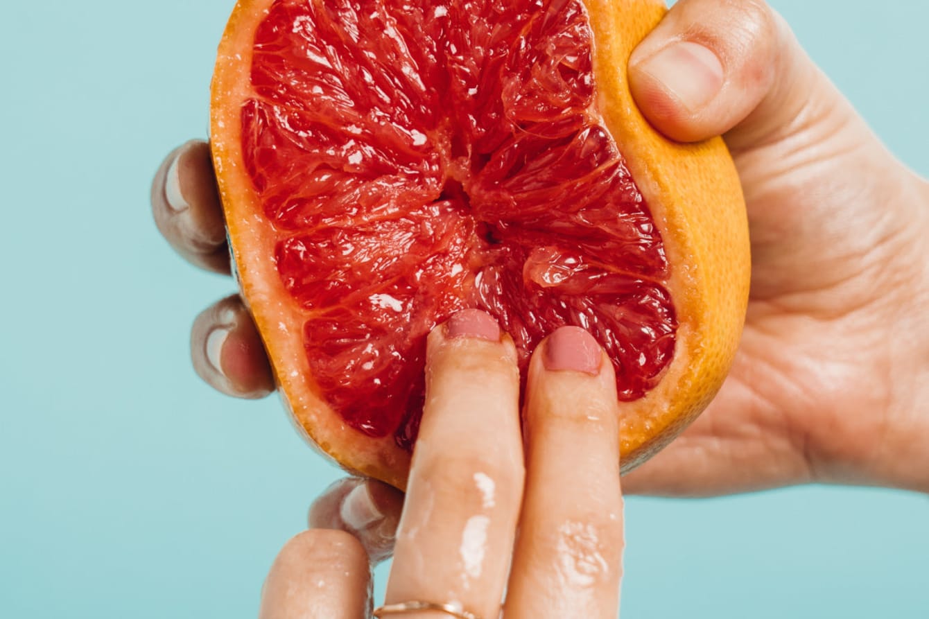 VAGINAL DRYNESS: WHAT IT MEANS & HOW TO MANAGE IT