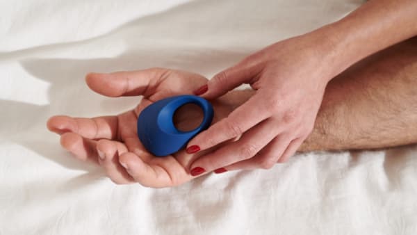 Choosing the Right Penis Ring: A guide to selecting and using this popular sex toy