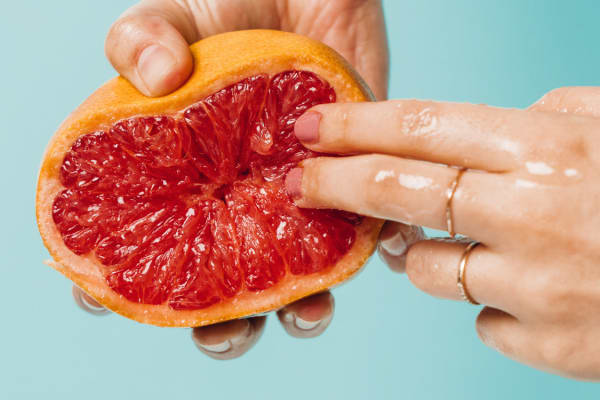 HOW TO SQUIRT: A BEGINNER’S GUIDE TO VAGINAL EJACULATION