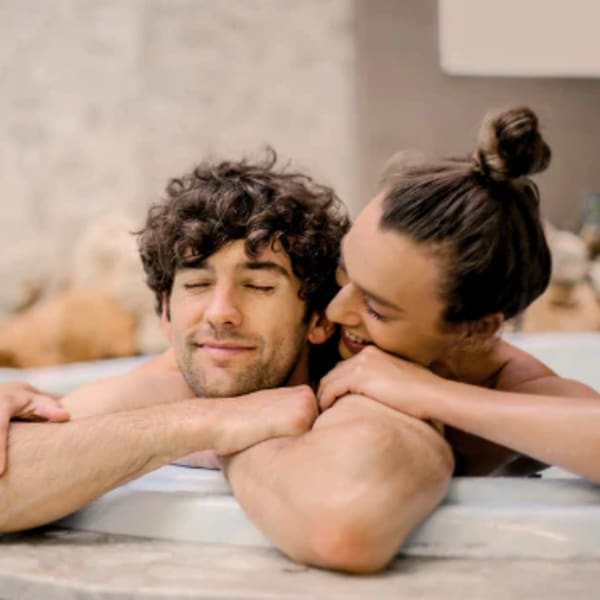9 Ways to Create a Sexy Environment With Your Partner Tonight