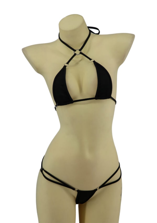 Show image 3