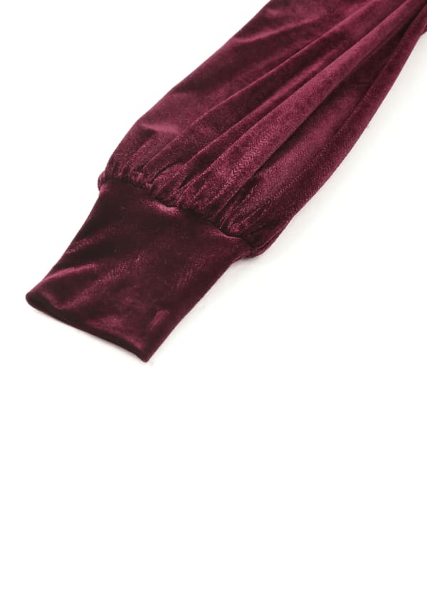 Show image 11