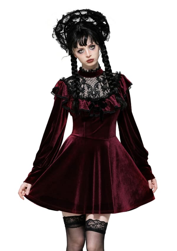 Show image 3