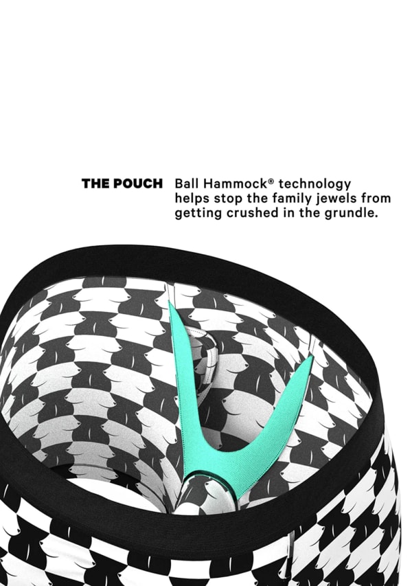 Show image 3