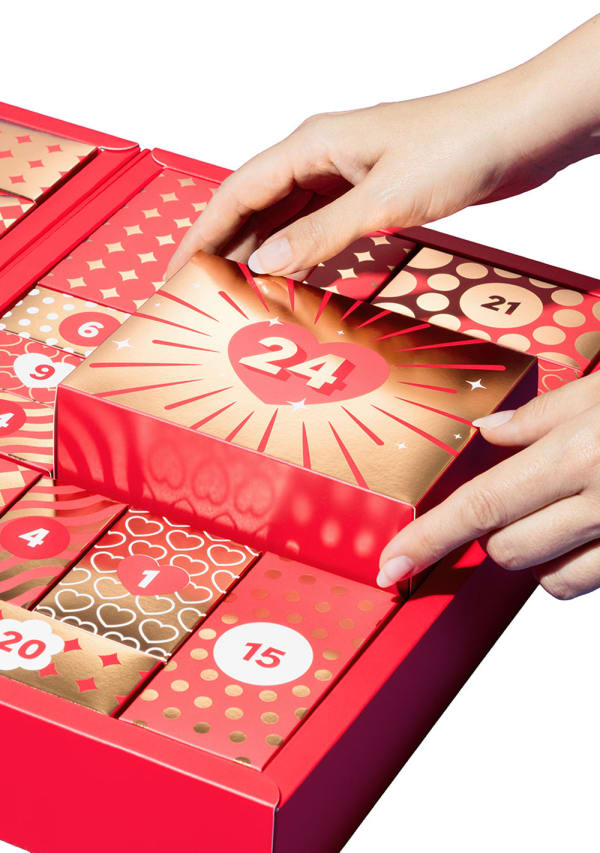 Lovehoney x Womanizer x We-Vibe Couples Advent Calendar 2026 (24 Day) Image 4