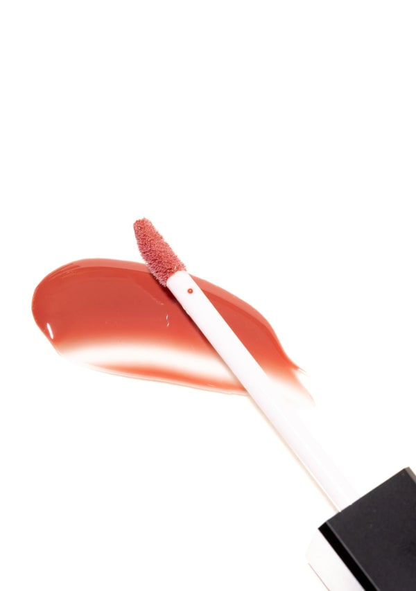 Matchmaker Crimson Kiss Pheromone Plumping Lip Gloss Image 2