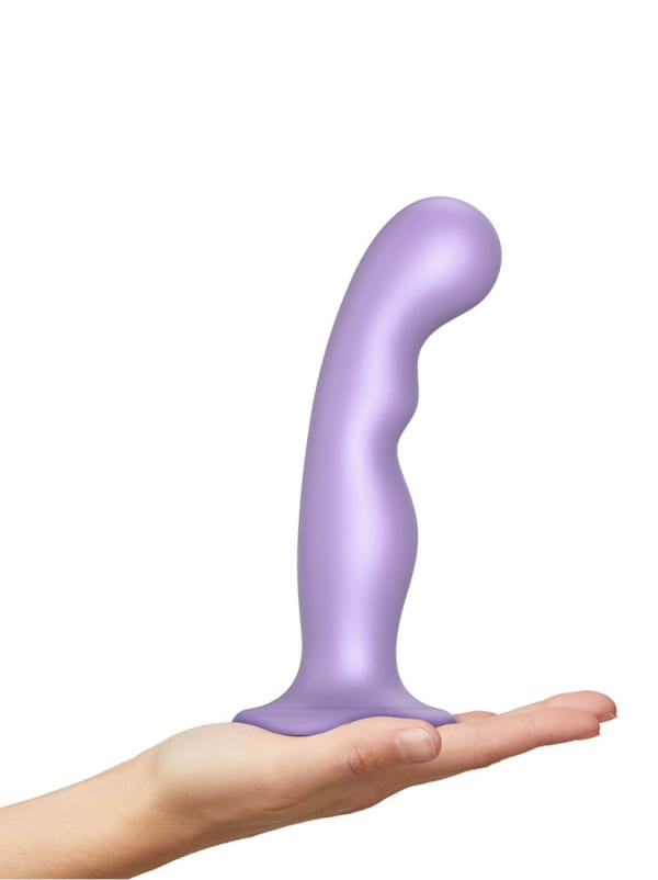 Show image 4