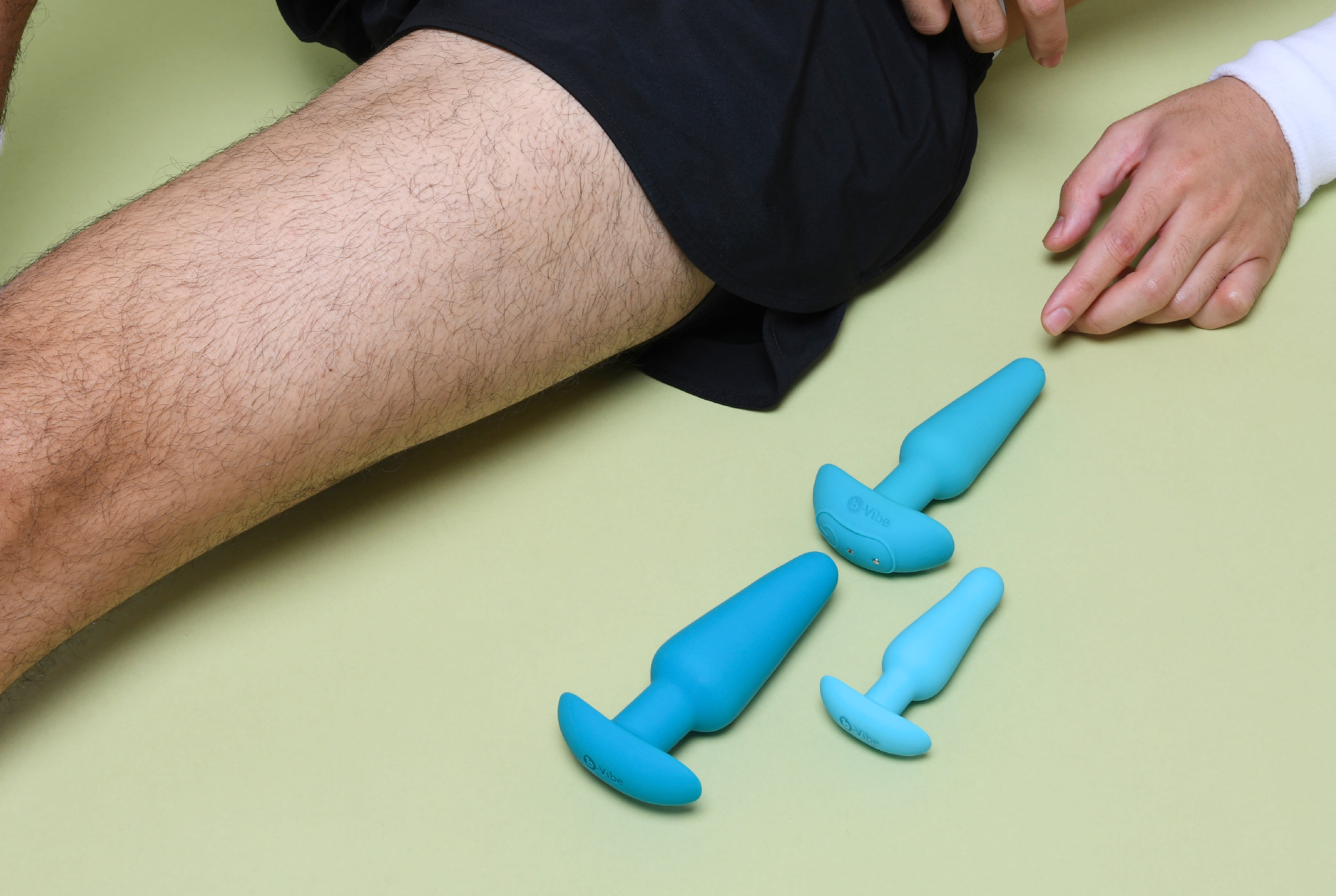 b-Vibe Anal Training Kit with a leg shown