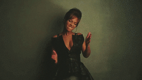dat ass GIF with Beyonce spanking the air